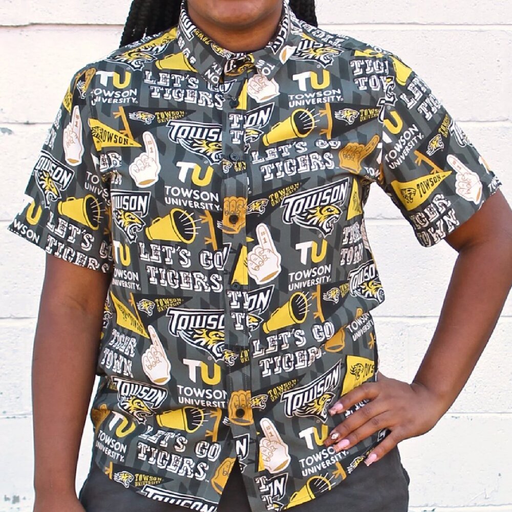 Towson University Tigers Hawaiian Style Dress Shirt- NEW Fast Ship